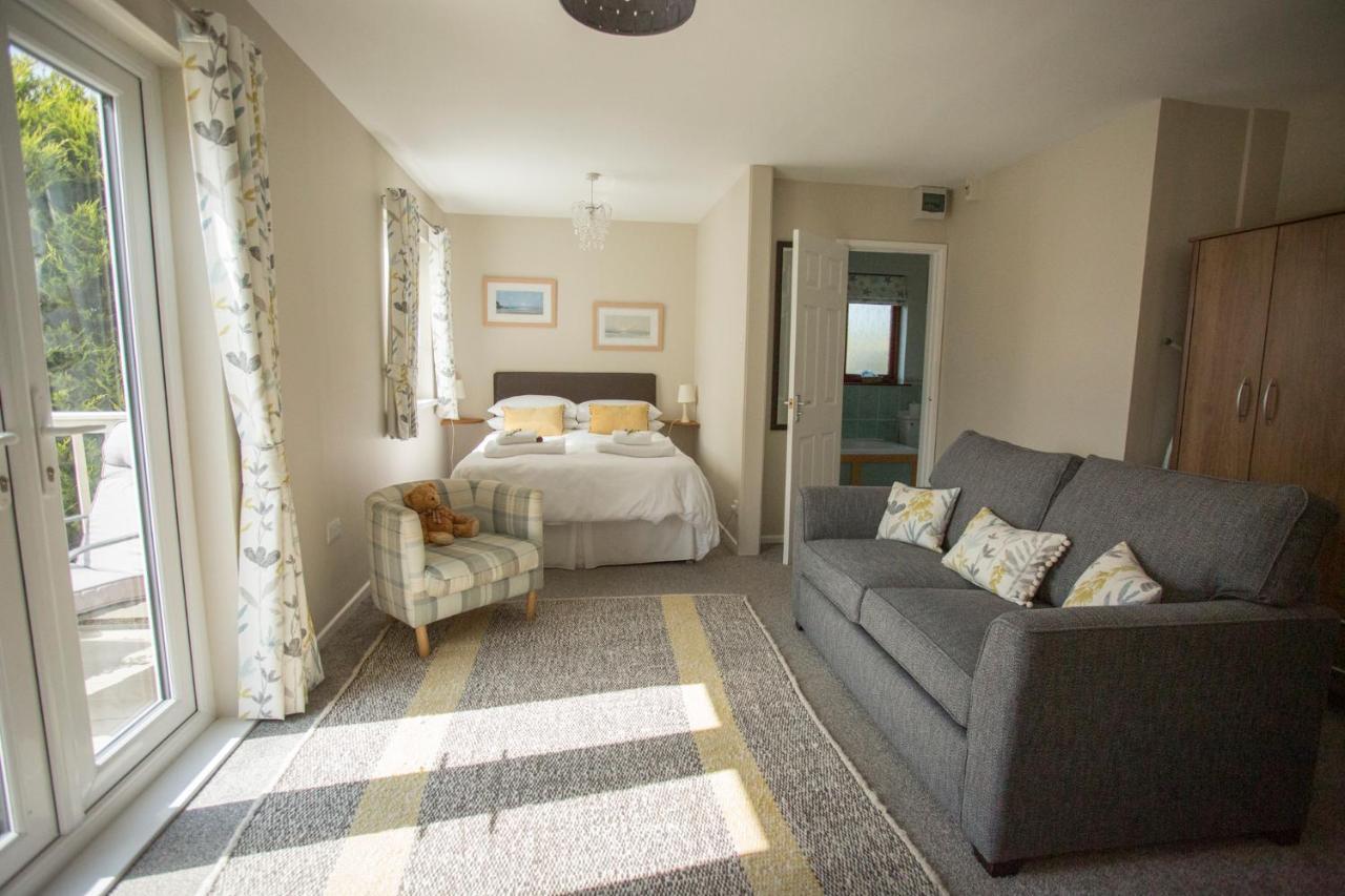 Pant-Y-Celyn Studio Apartment Aberaeron Exterior photo